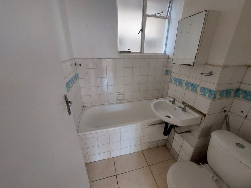 Batchelor apartment for rent in Essenwood - Photo 5