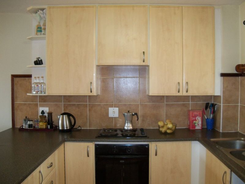 SIMPLEX WITH  LARGE PRIVATE GARDEN - Photo 9