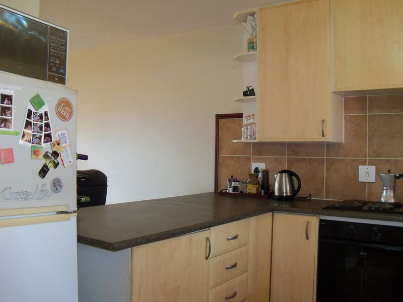 SIMPLEX WITH  LARGE PRIVATE GARDEN - Photo 8