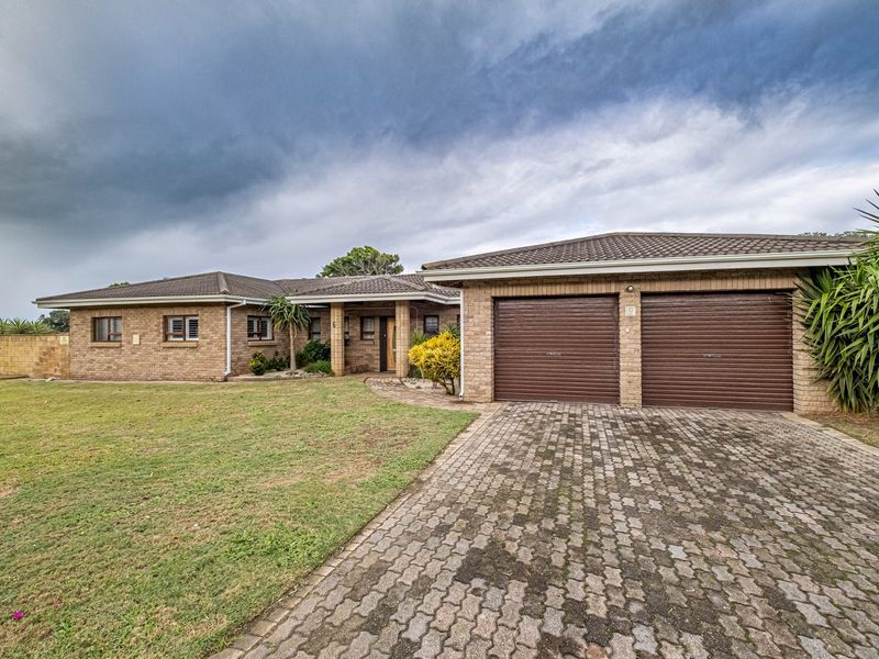 3 bedroom house for sale in Seaview - Photo 2