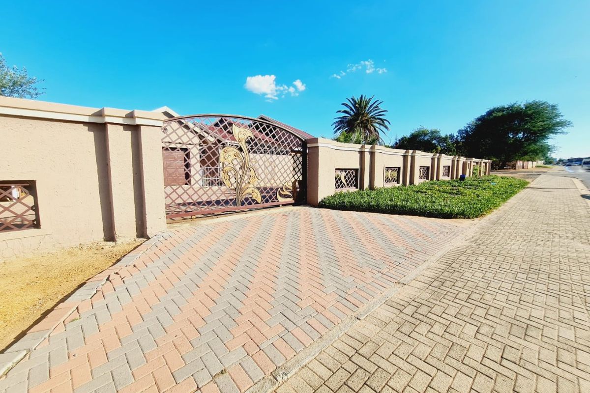 3 Bedroom House for sale in Songloed - Photo 5