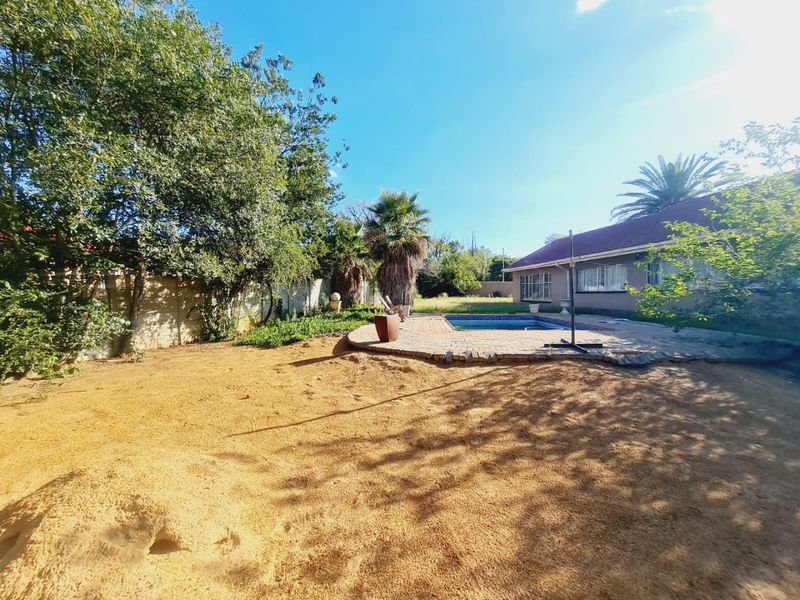 3 Bedroom House for sale in Songloed - Photo 4