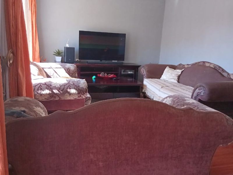 Luxurious living in Montana Manor - Photo 6