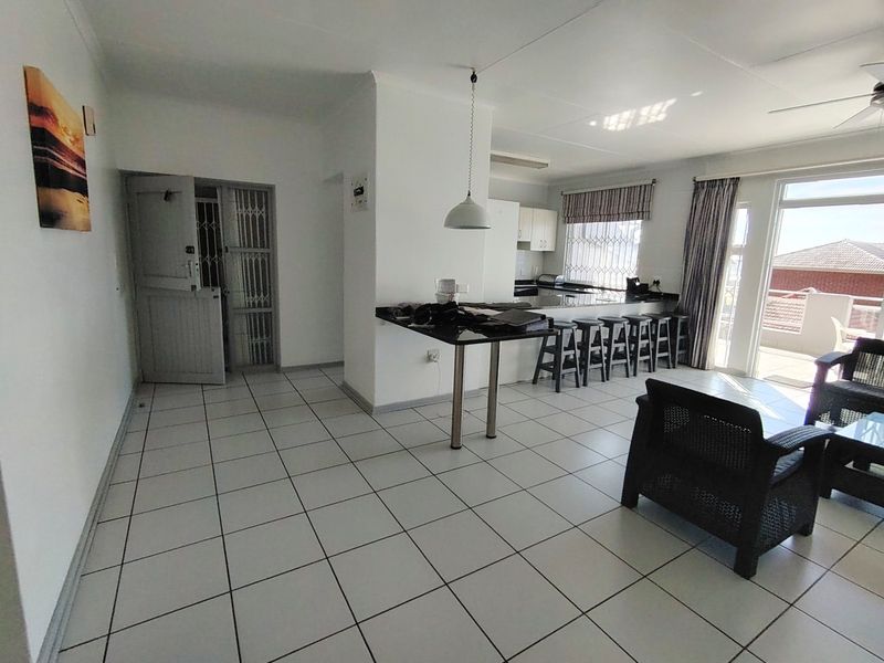 Top floor unit with gorgeous sea views and walking distance to the beach.  - Photo 9