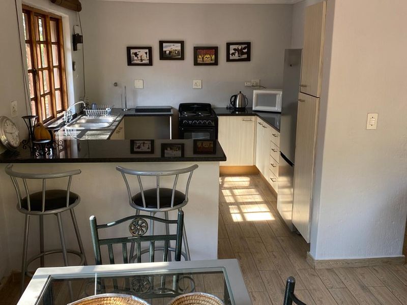 1 Bedroom Cottage For Rent In Bedfordview - Photo 2