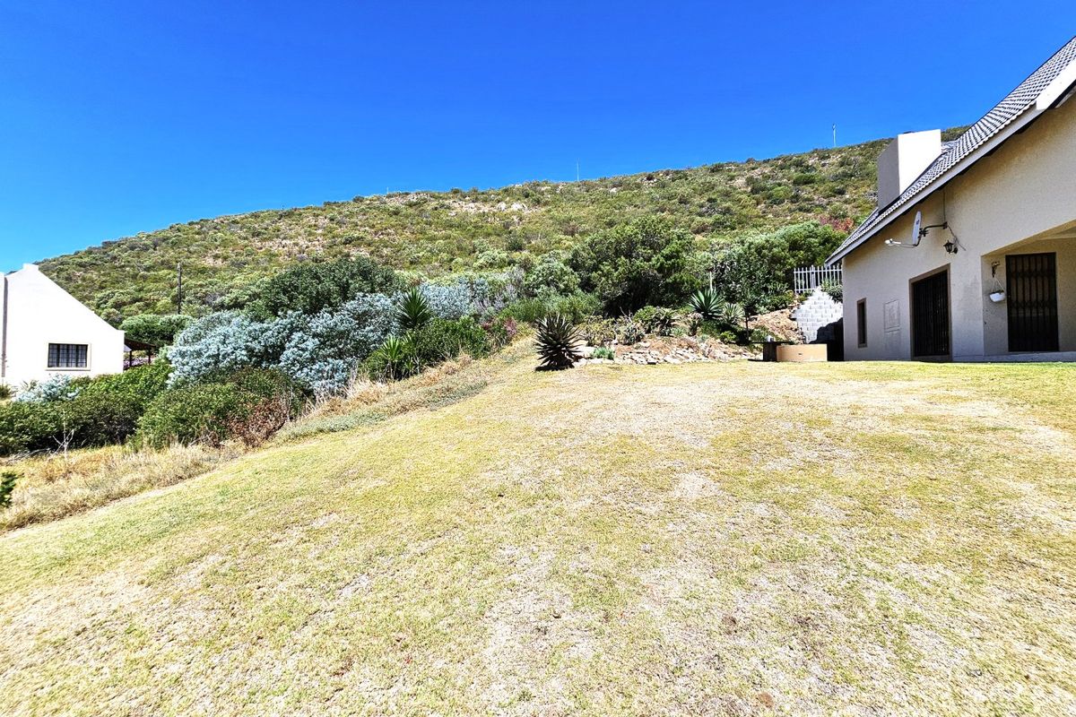 PRIME STAND IN VOGELSANG ESTATE – MOSSEL BAY - Photo 2
