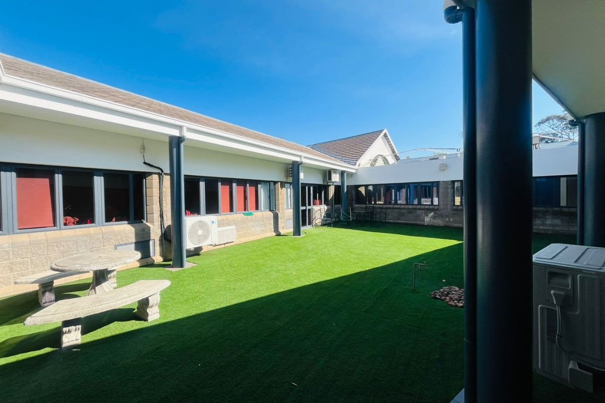 Office Space to Let | Woodmead Office Park | 1245m2  - Photo 3