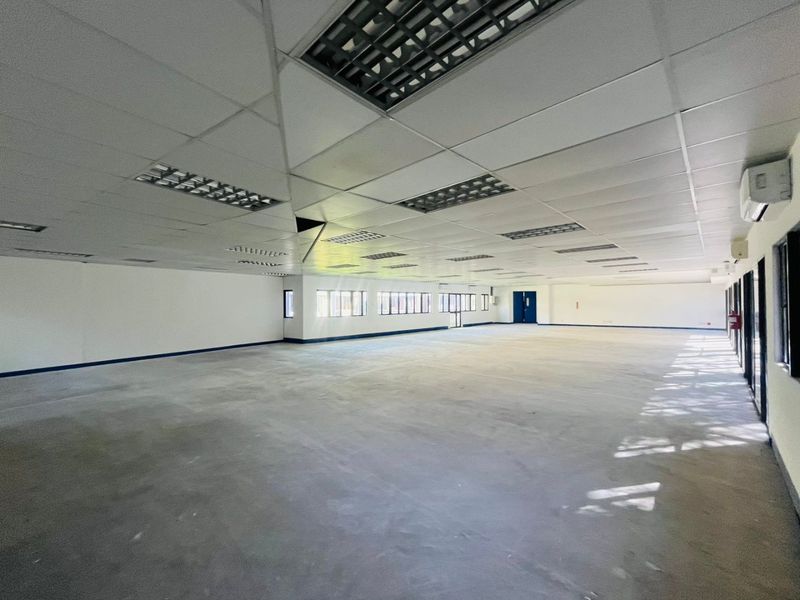 Office Space to Let | Woodmead Office Park | 1245m2  - Photo 6