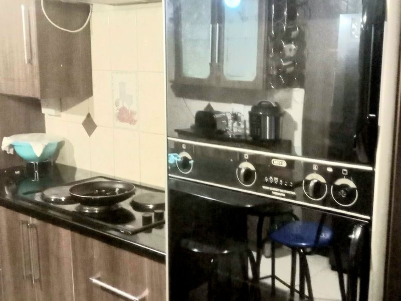 Stunning Facebrick Family Home – Spacious and Secure! - Photo 9