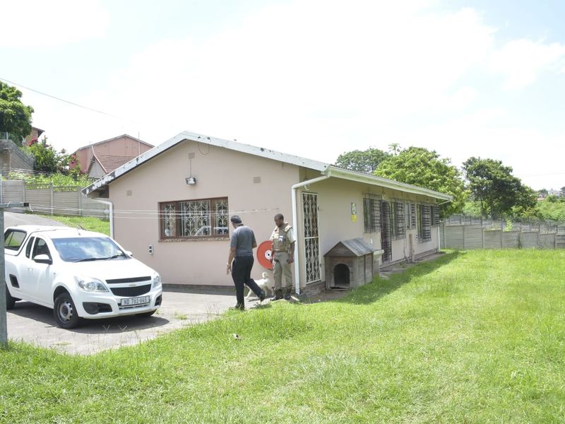 3 Bedroom house for sale in Moorton Chatsworth R870,000 - Photo 2