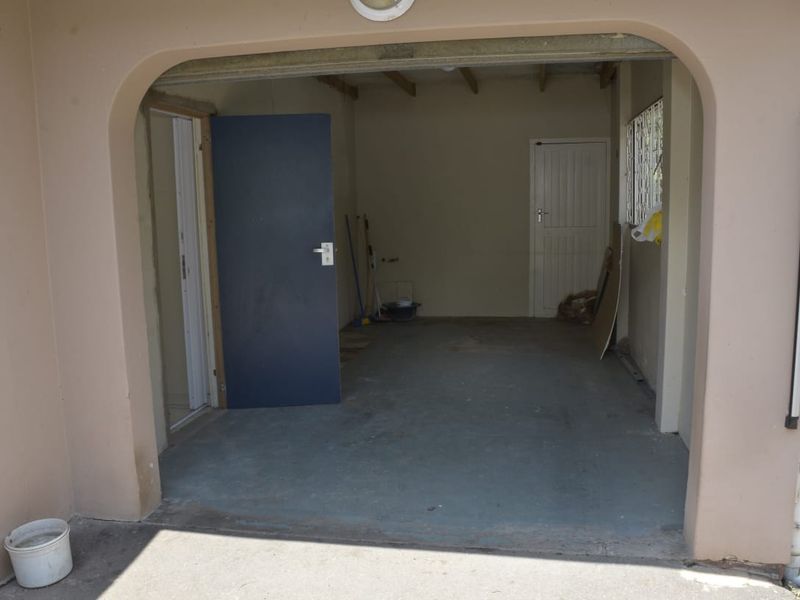 3 Bedroom house for sale in Moorton Chatsworth R870,000 - Photo 10