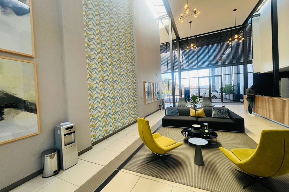 760 sqm Office To Let in Rivonia - Photo 4