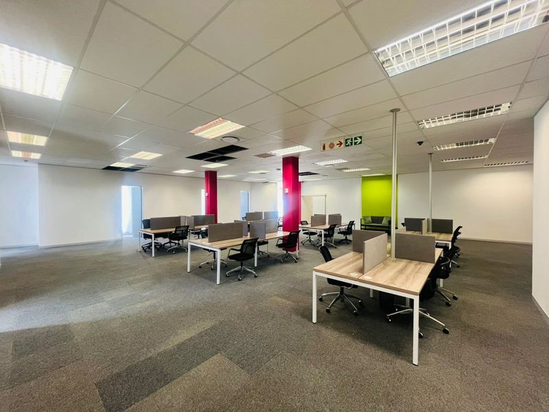 760 sqm Office To Let in Rivonia - Photo 8