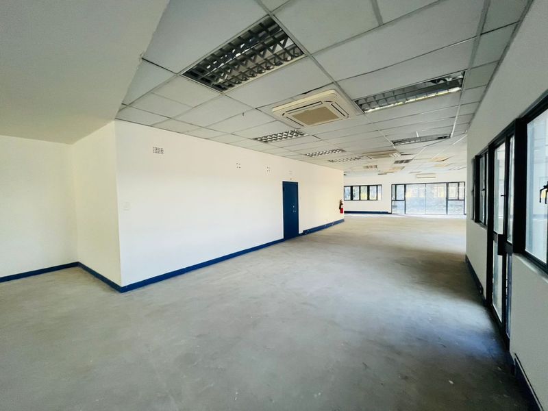 Office Space to Let | Woodmead Office Park | 519m2 - Photo 8