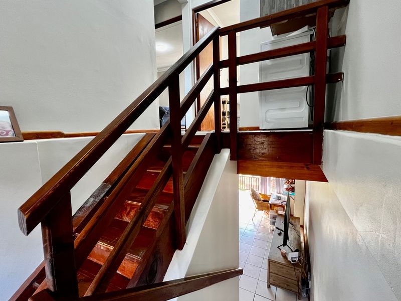 NEW TO MARKET - HEATHERLANDS APARTMENT - Photo 10