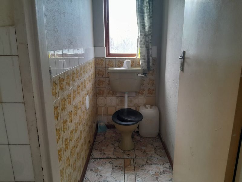 Potential Unlocked in Hillview , Kleinvlei - Photo 7