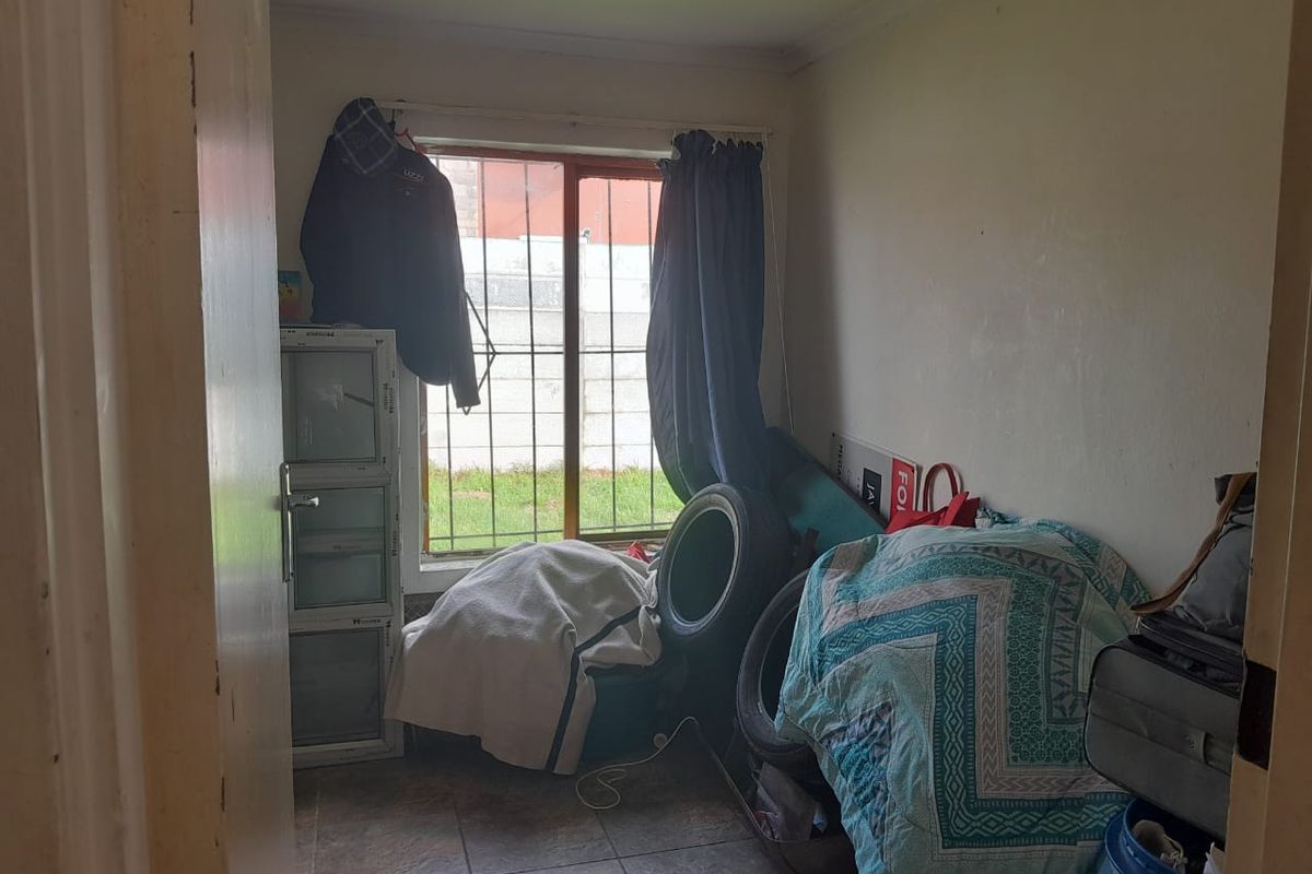 Potential Unlocked in Hillview , Kleinvlei - Photo 5