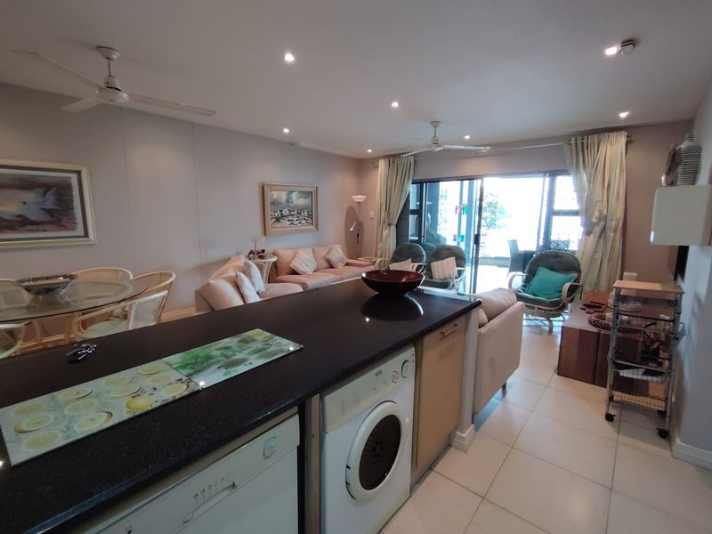 Seaside Luxury Awaits – 4-Bedroom Apartment, South Coast KZN - Photo 3