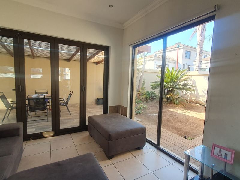 4 bedrooms 3 bathrooms  - Photo 10