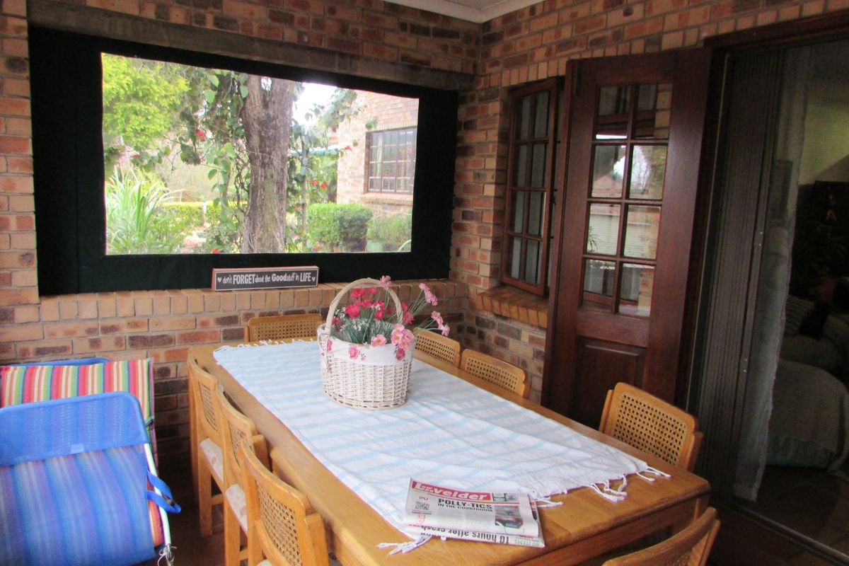 Retirement:  Full title 2 Bedroom , 1 Bathroom  - Photo 3