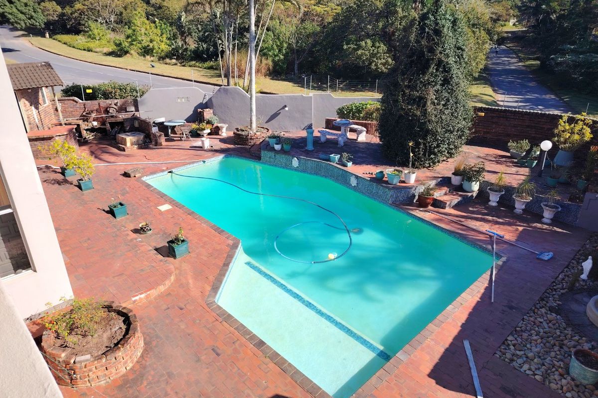 Family home that ticks all the boxes - move in ready.  - Photo 2