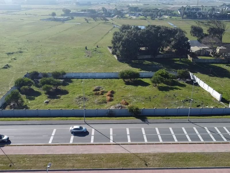 Prime Investment Opportunity – 2,980sqm Vacant Land on Strandfontein Road - Photo 2