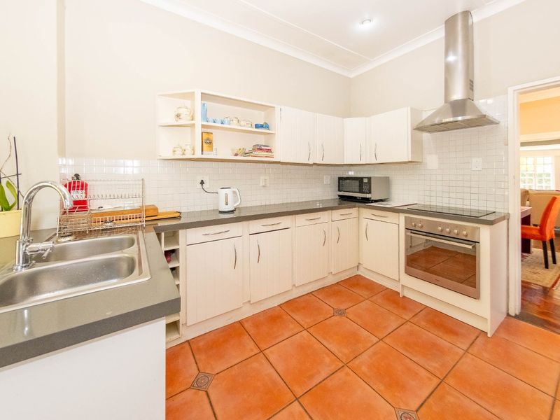 Stunning 3 Bedroom Home with Cottage for sale in Parkhurst - Photo 9
