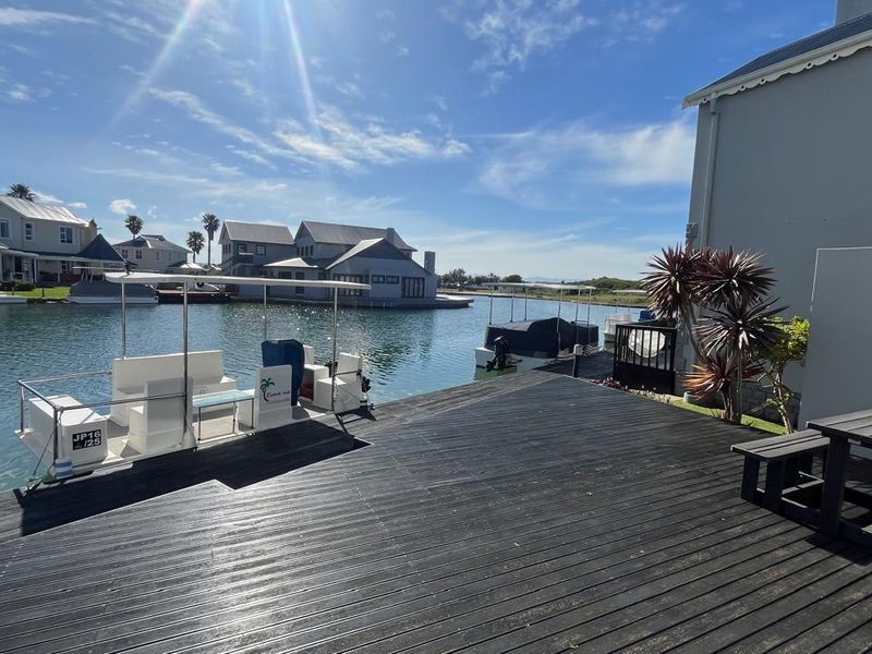 Ground-Floor Marina Martinique Apartment with Private Dock For Sale - Photo 4