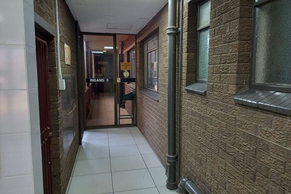 Prime Ground Floor Commercial Space in Boksburg  - Photo 4