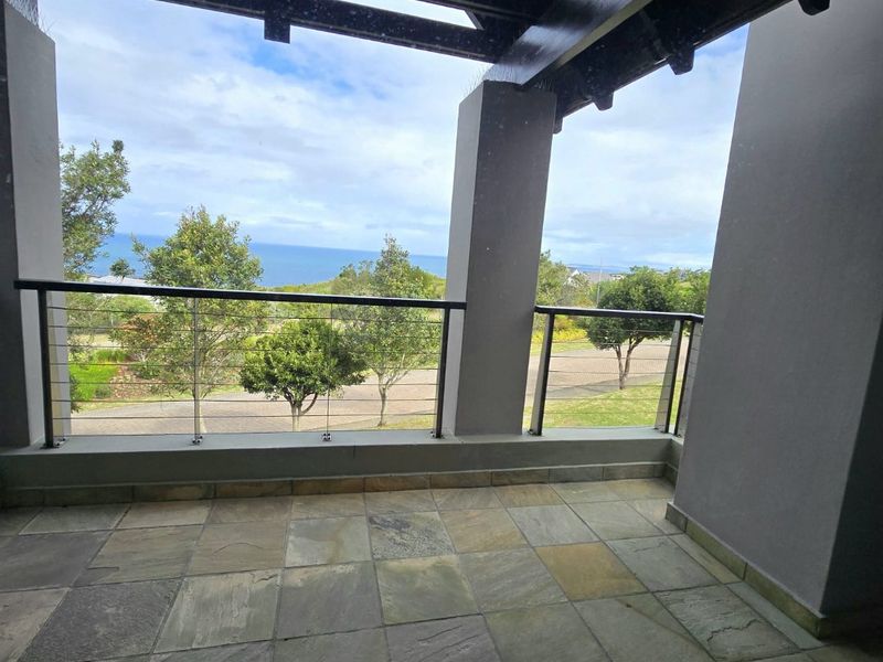 Luxury Duplex with Ocean & Mountain Views - Photo 5