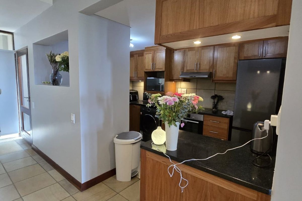 Luxury Duplex with Ocean & Mountain Views - Photo 2