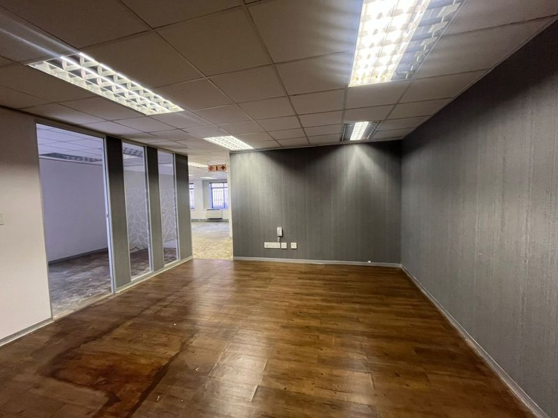 Grade A Office Space To Let in Rosebank – 209 sqm | Prime Location - Photo 9