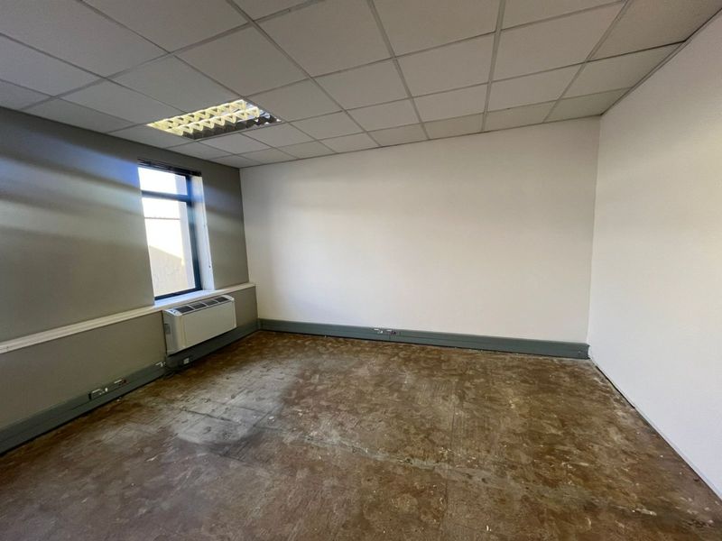 Grade A Office Space To Let in Rosebank – 209 sqm | Prime Location - Photo 7