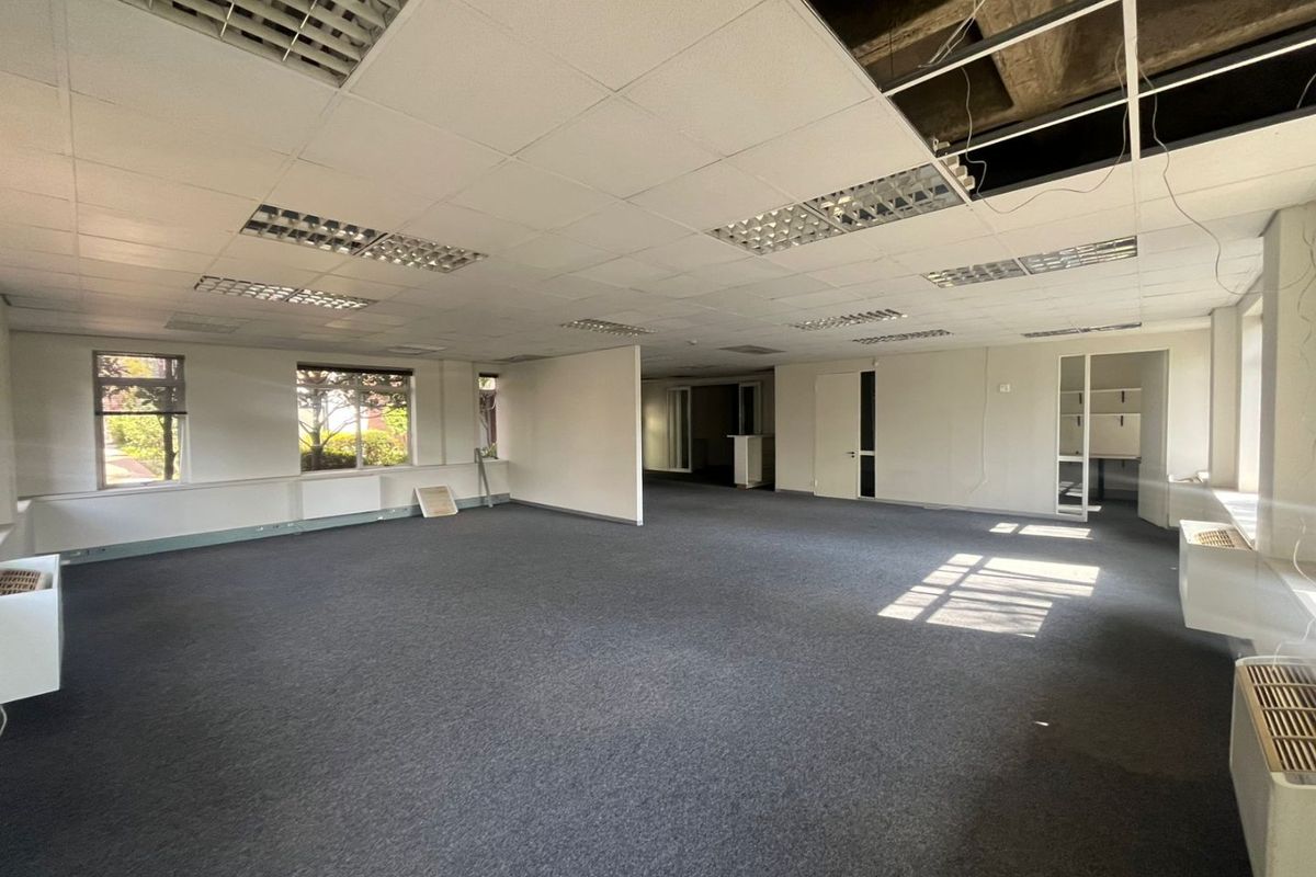 Grade A Office Space To Let in Rosebank – 173 sqm | Prime Location - Photo 3