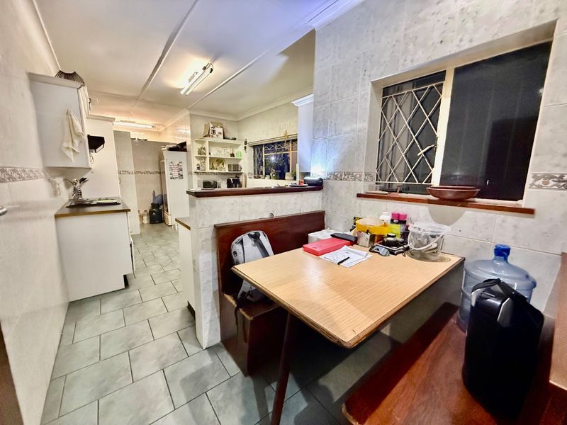 4 Bedroom with Loft & Flatlet for sale in Rynfield, Benoni - Photo 4