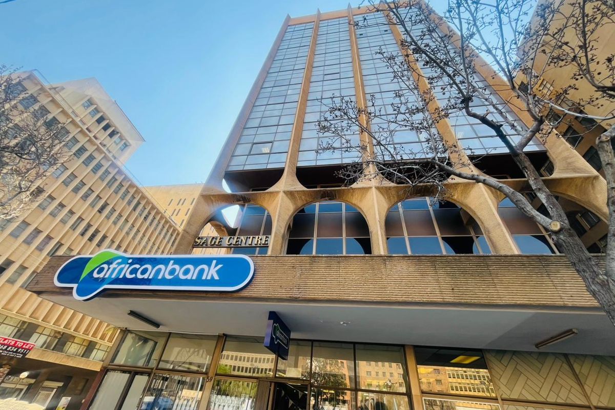 Prime 12519 Sqm GLA Commercial Building in JHB CBD - Photo 2