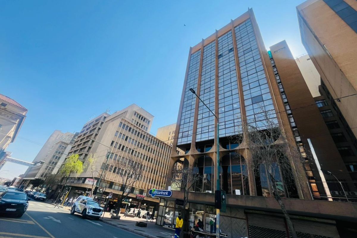 Prime 12519 Sqm GLA Commercial Building in JHB CBD - Photo 5