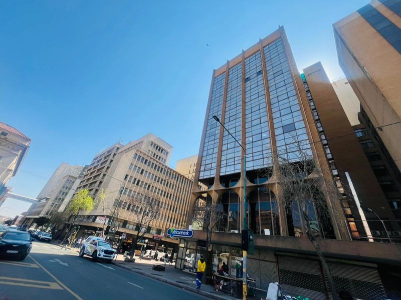 Prime 12519 Sqm GLA Commercial Building in JHB CBD - Photo 5