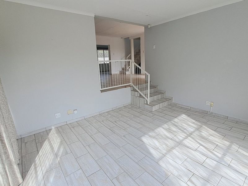 3bedroom duplex in north, Bloemfontein - Photo 5