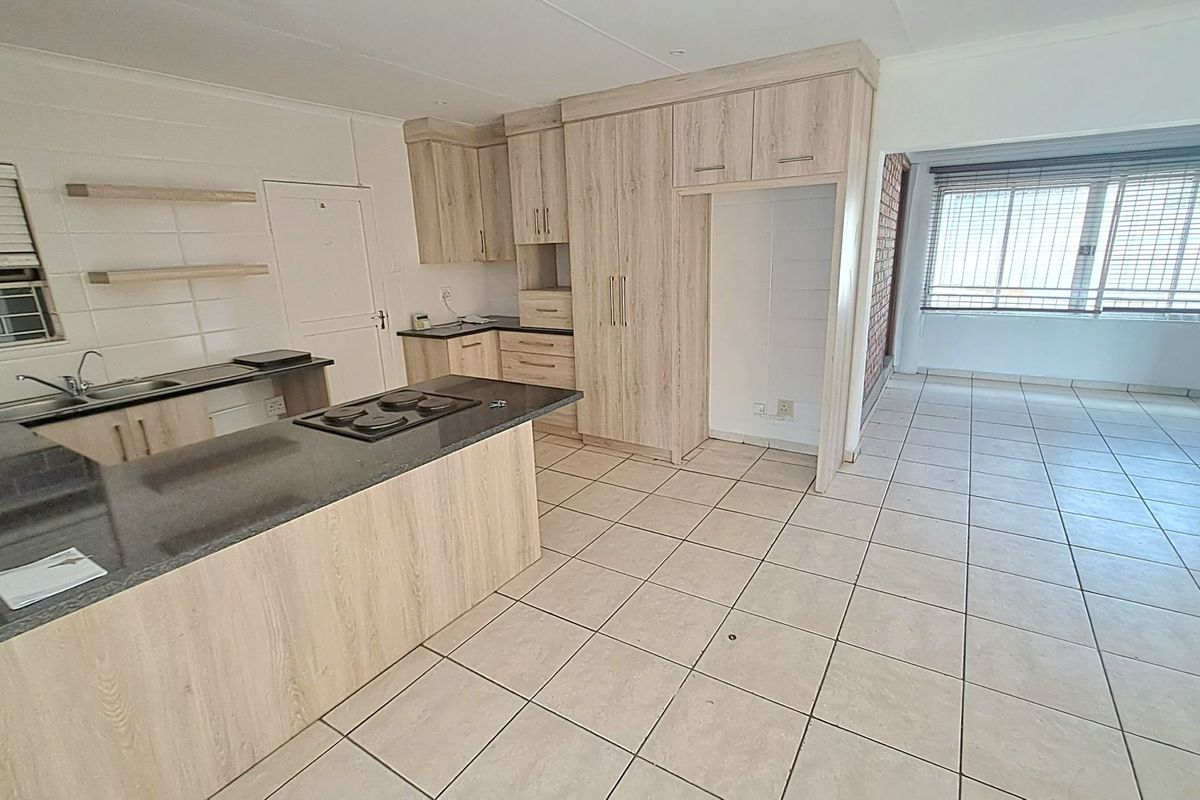 3bedroom duplex in north, Bloemfontein - Photo 4