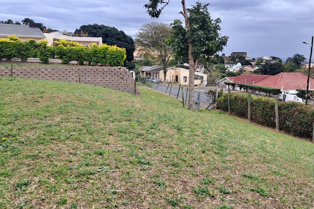 7-Bedroom Home with Exceptional Potential in Prime Reservoir Hills - Photo 4