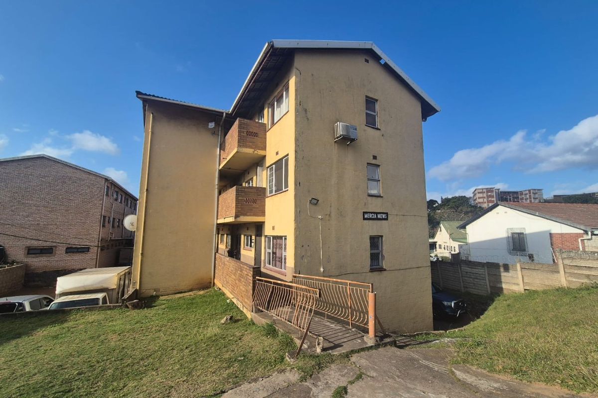 2 bedroom apartment for sale in Wentworth R750,000 - Photo 2