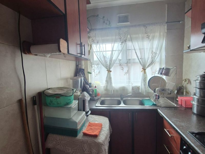 2 bedroom apartment for sale in Wentworth R750,000 - Photo 8