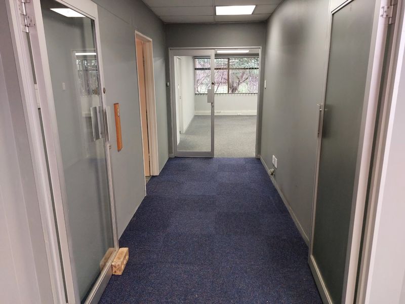 Commercial property for rent in Westville - Photo 2