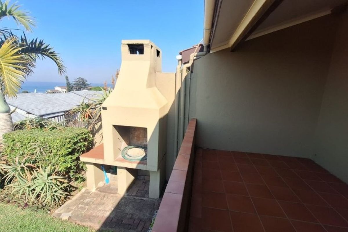 Stunning Sea Views in Secure Complex - Photo 4