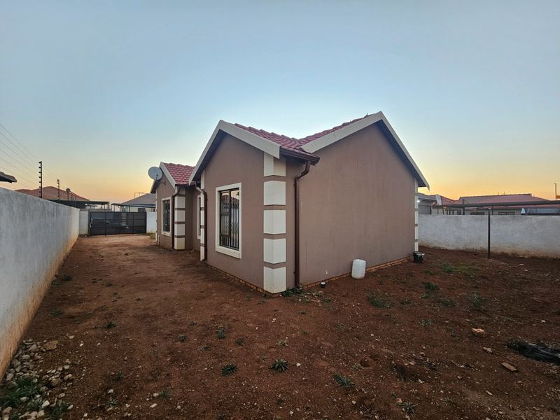 3 Bedroom house for sale  - Photo 3