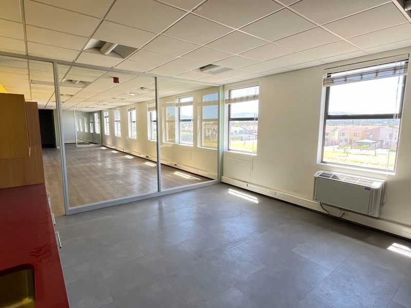 Your Team Will Love This Office - Photo 7