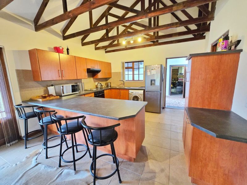 Charming Home in Secure Aviemore Estate, Sedgefield - Photo 2