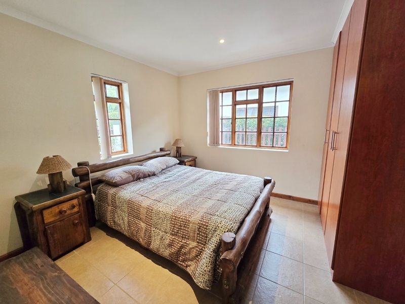 Charming Home in Secure Aviemore Estate, Sedgefield - Photo 10