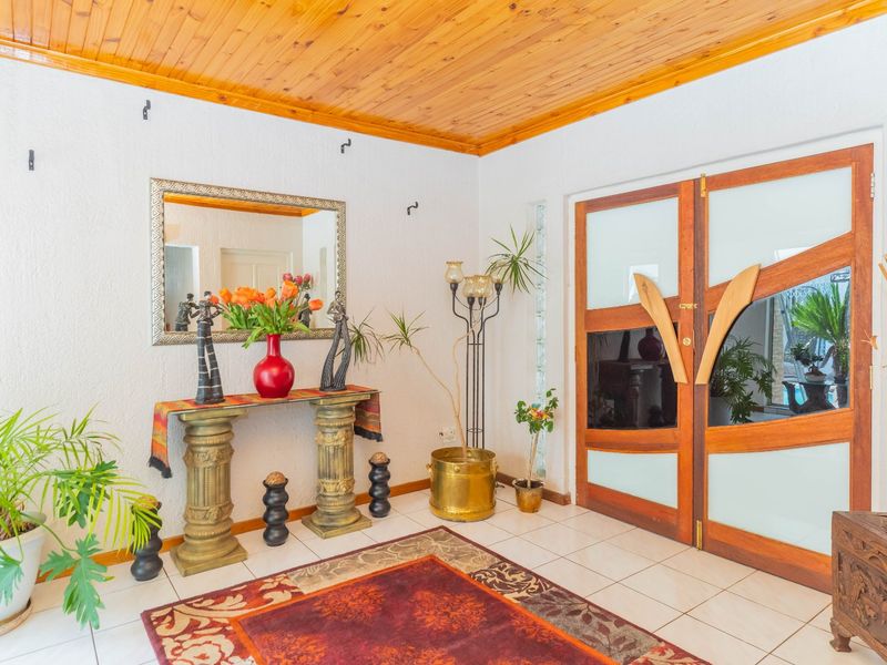 If you need space, this is the property for you - Photo 8